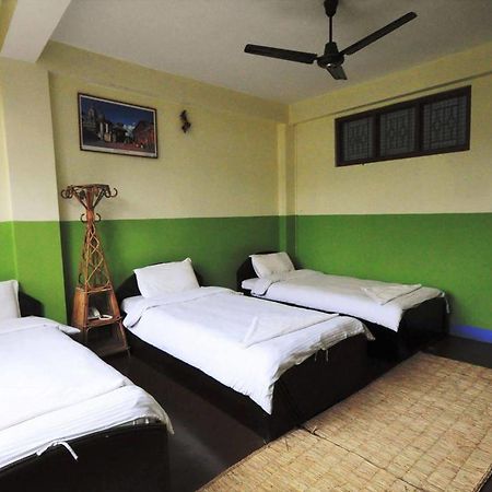 Metro Eco Hotel Katmandu Zewnętrze zdjęcie