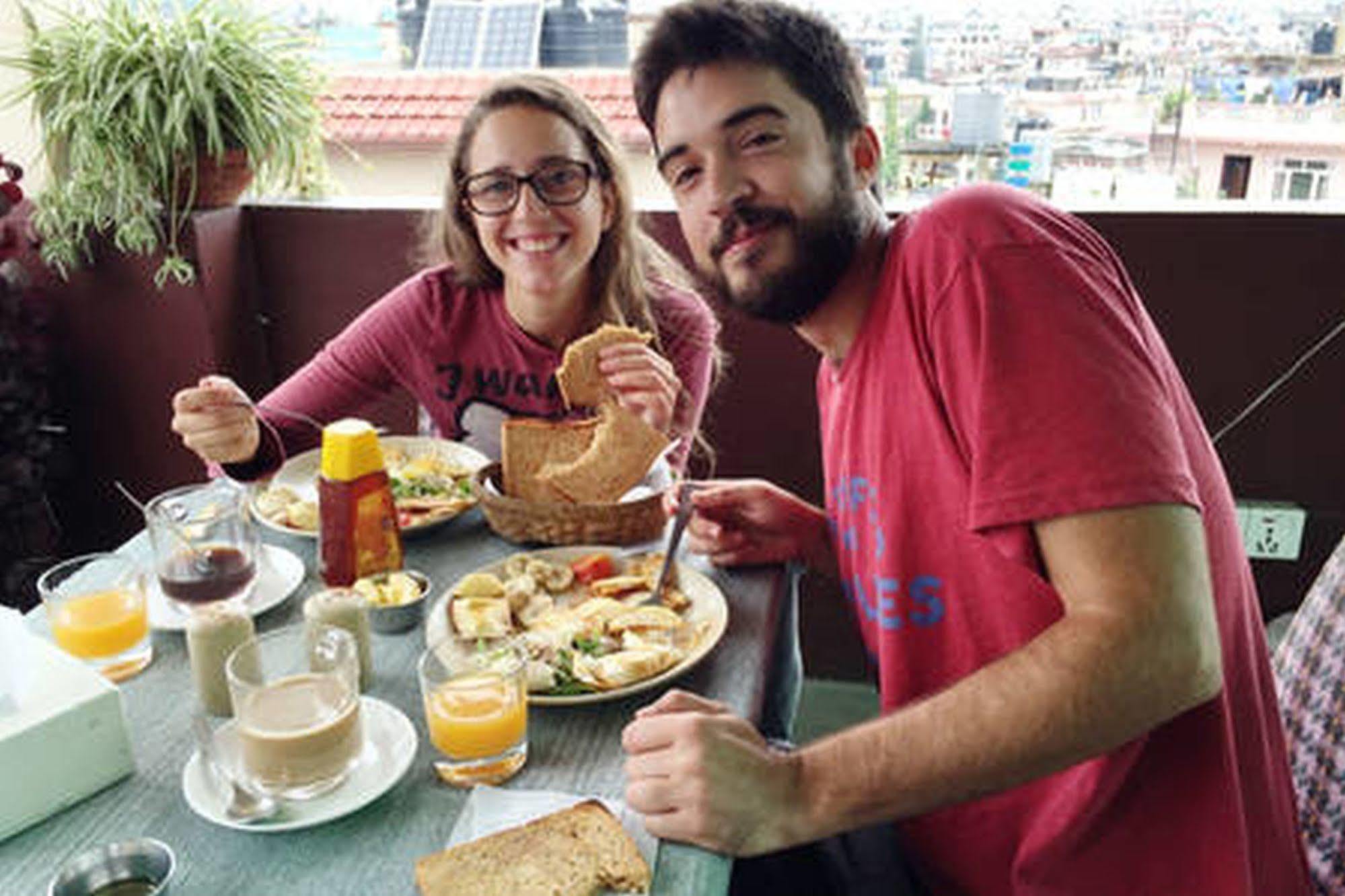 Metro Eco Hotel Katmandu Zewnętrze zdjęcie