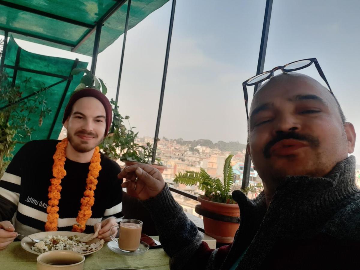 Metro Eco Hotel Katmandu Zewnętrze zdjęcie